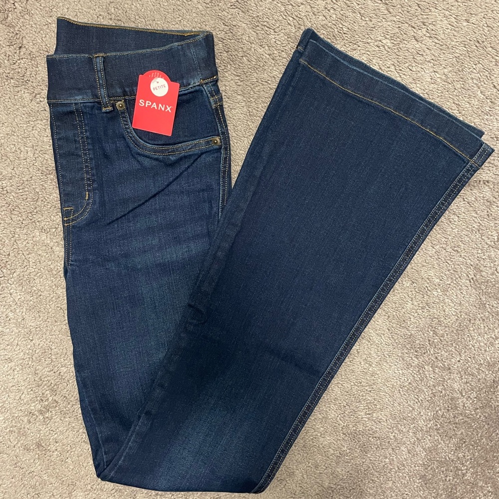 Spanx Flare Jeans in Midnight Shade Size Petite Small